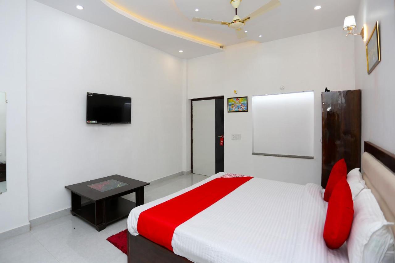 Hotel Rest Palace Agra  Luaran gambar